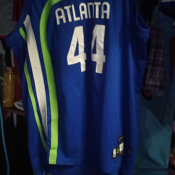 atlanta hawks lime green jersey